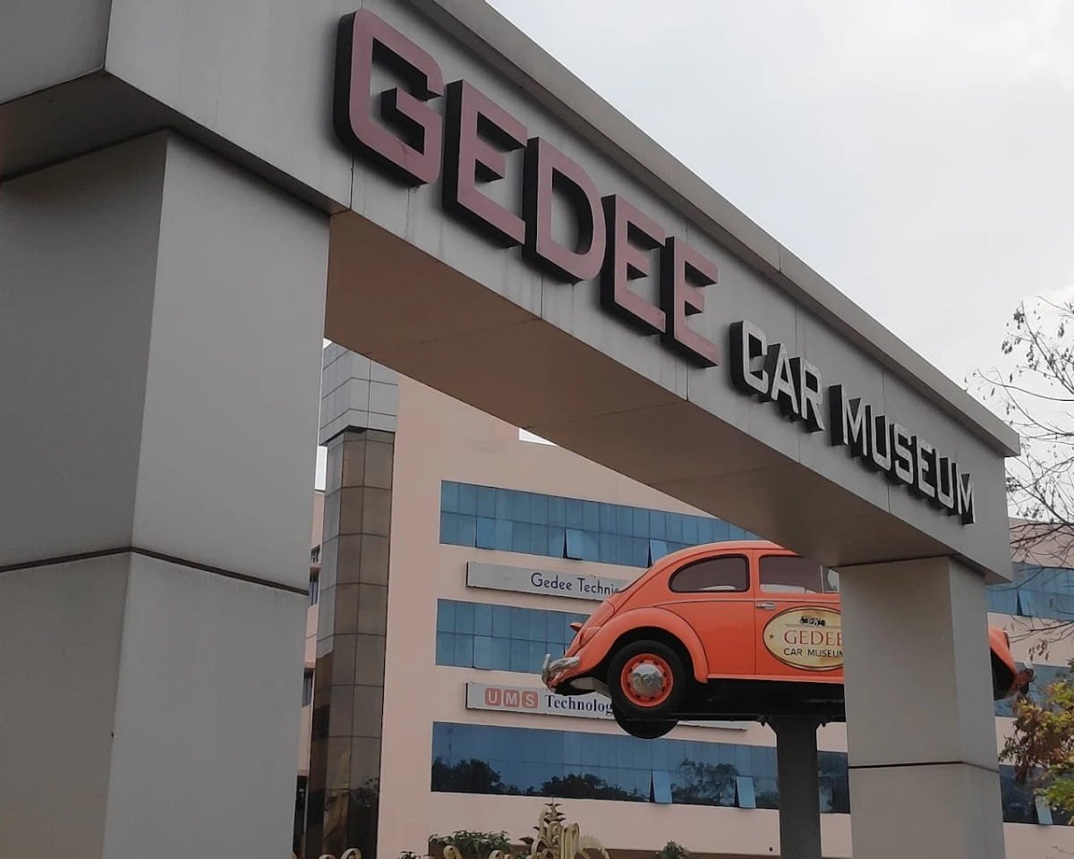 Gedee Car Museum