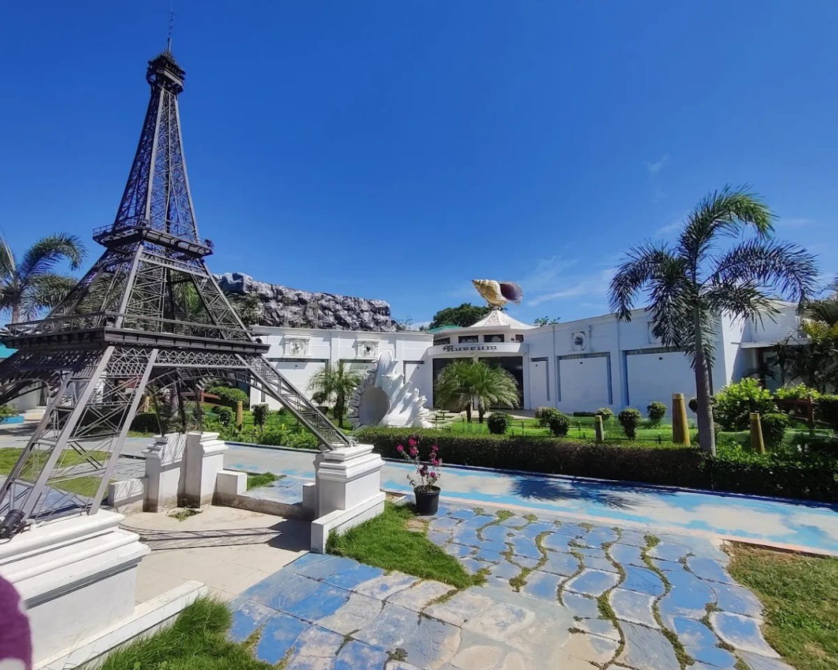 Mamallapuram Seashell Museum